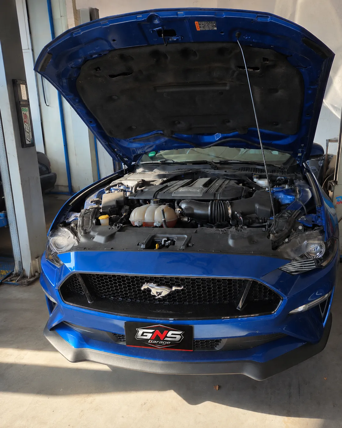 Ford Mustang en entretien mécanique chez GNS Garage